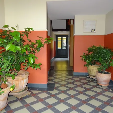 Fewo Mit 2 Schlafzimmern, Wohnkueche, Terrasse Bonn Zewnętrze zdjęcie