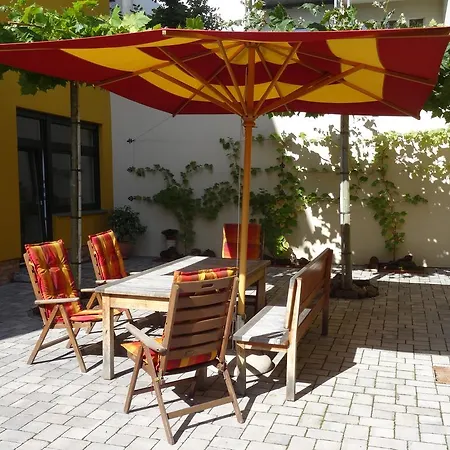 Fewo Mit 2 Schlafzimmern, Wohnkueche, Terrasse Bonn Zewnętrze zdjęcie
